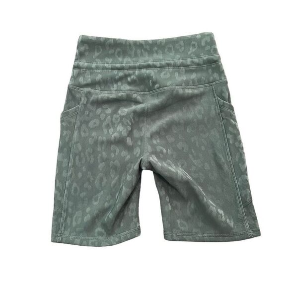 MOVE THEOLOGY Green Cheetah Print Drawstring Athletic Shorts Size S - Picture 2 of 7